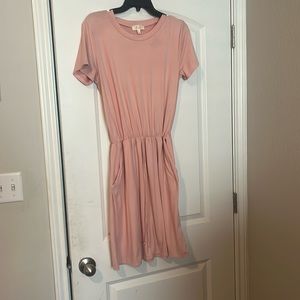 Cute pink dress for women